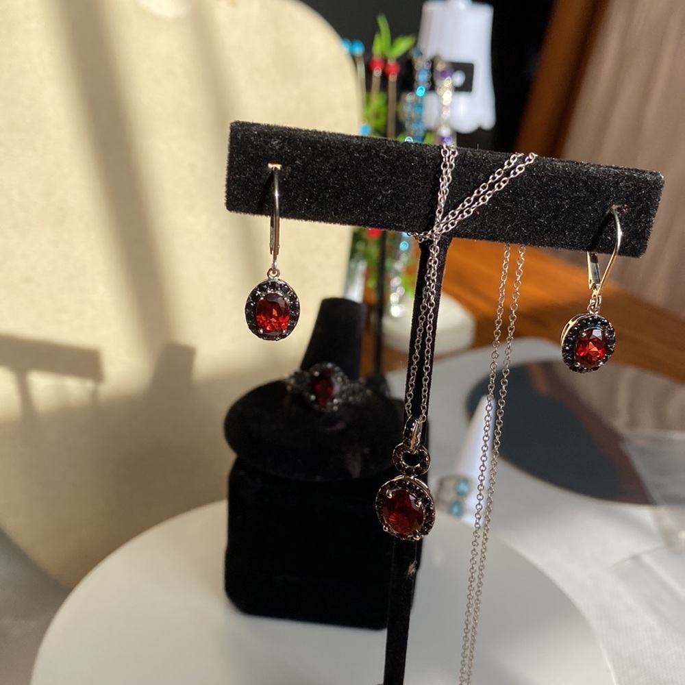 πΈ VEMELHO GARNET AND BLACK SPINEL COMPLETE SET πΈ SIZE 8 RING πΈ - Picture 10 of 16